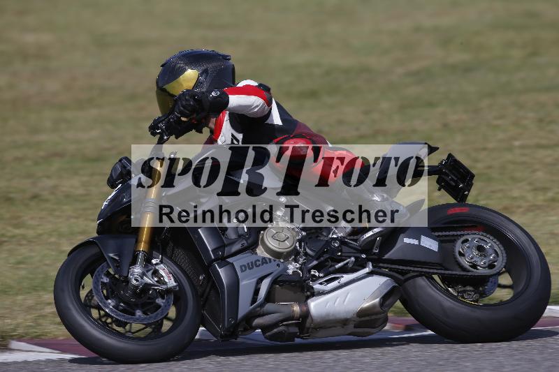 /11 28.04.2026  PROMAX ADR/Gruppe gruen/711